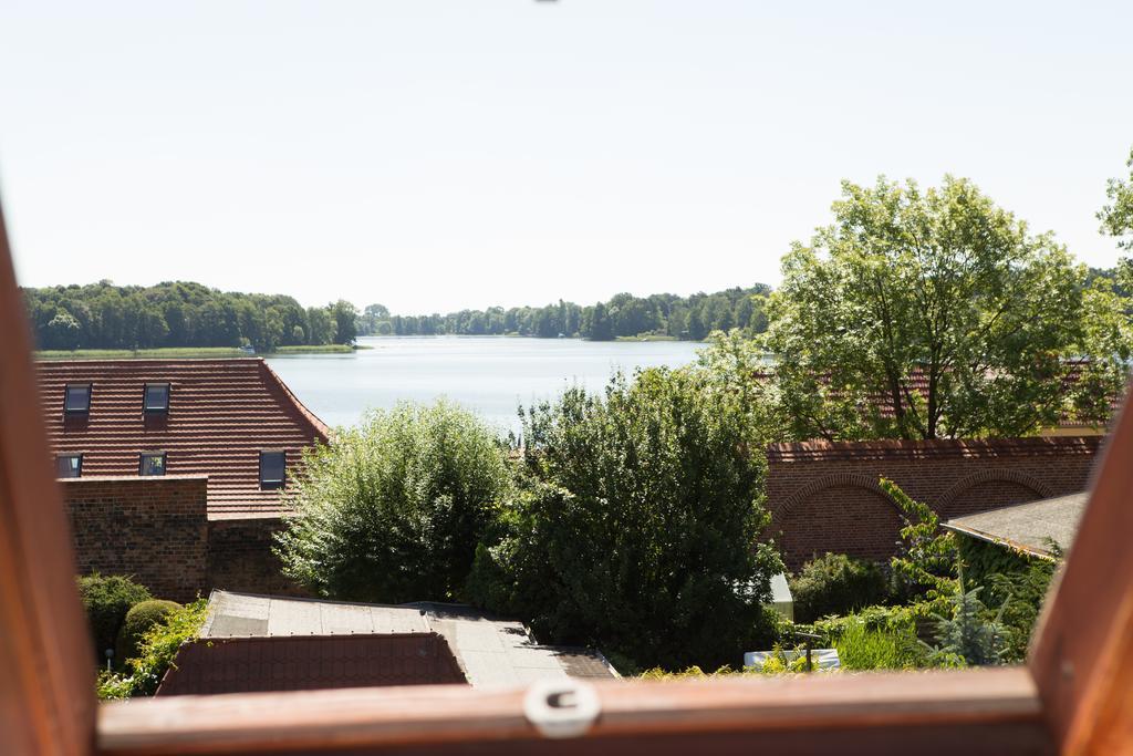 Up Hus Hotel Neuruppin Δωμάτιο φωτογραφία