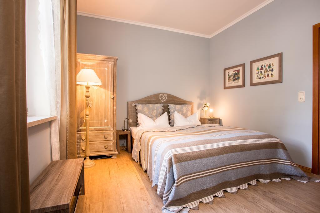 Up Hus Hotel Neuruppin Δωμάτιο φωτογραφία