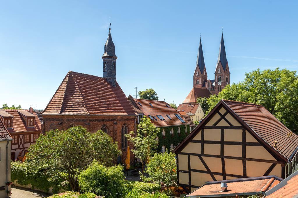 Up Hus Hotel Neuruppin Εξωτερικό φωτογραφία