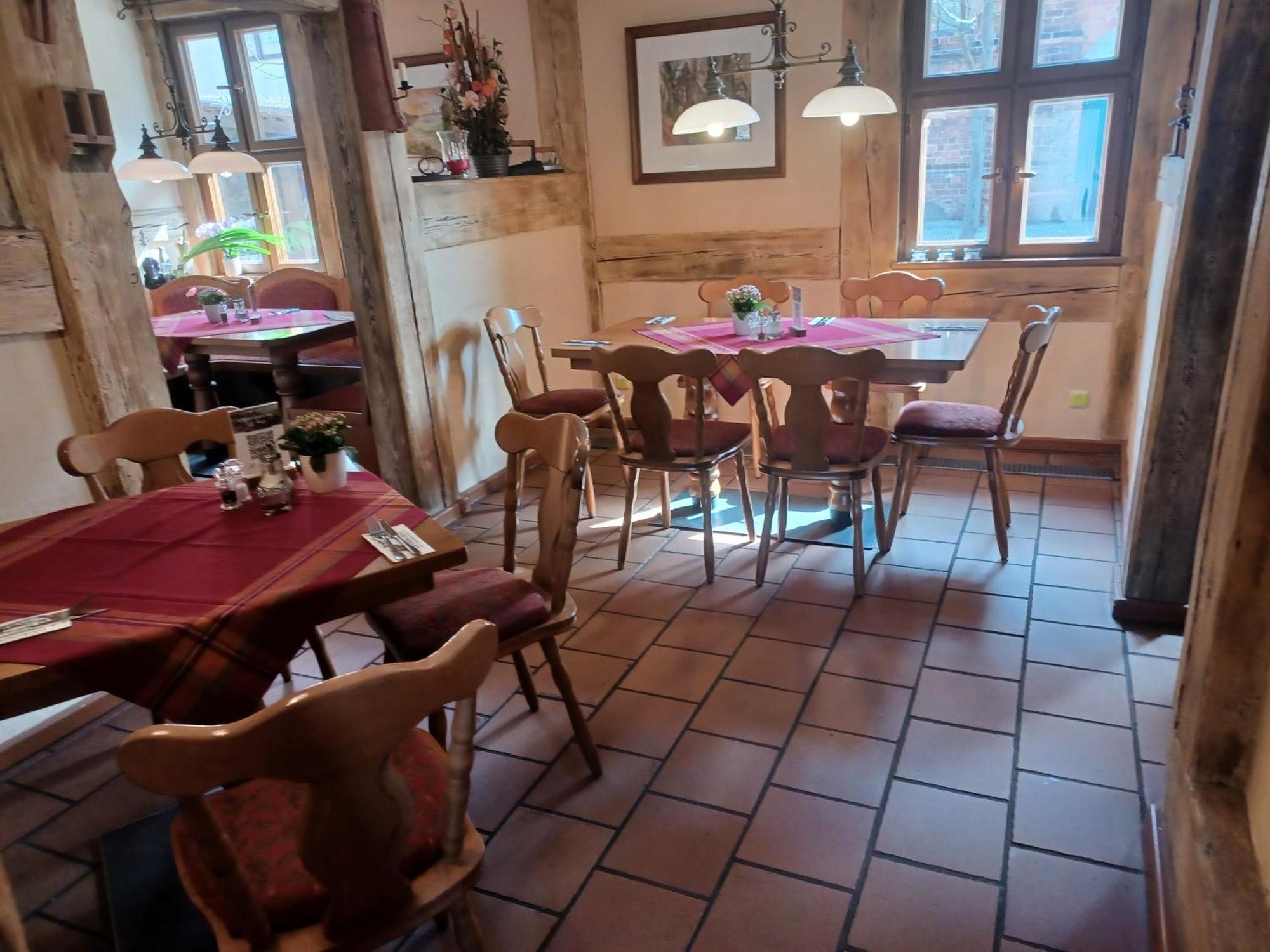 Up Hus Hotel Neuruppin Εξωτερικό φωτογραφία